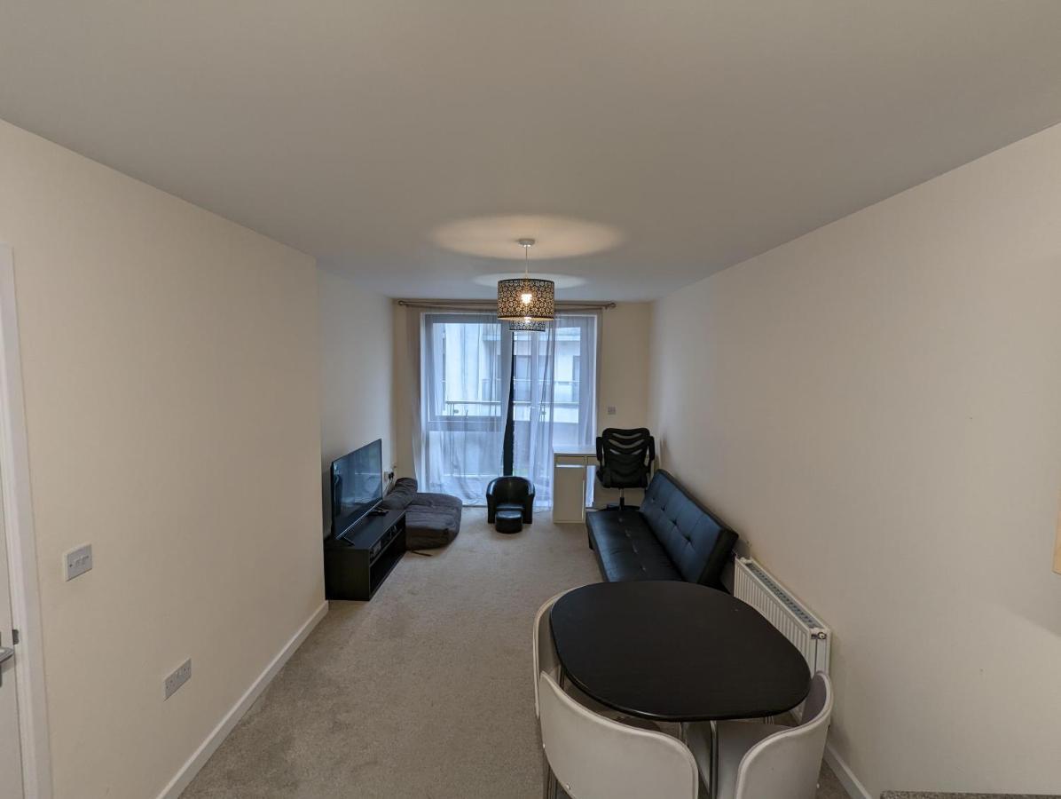 Modern Apartment Close To Central London Exteriör bild